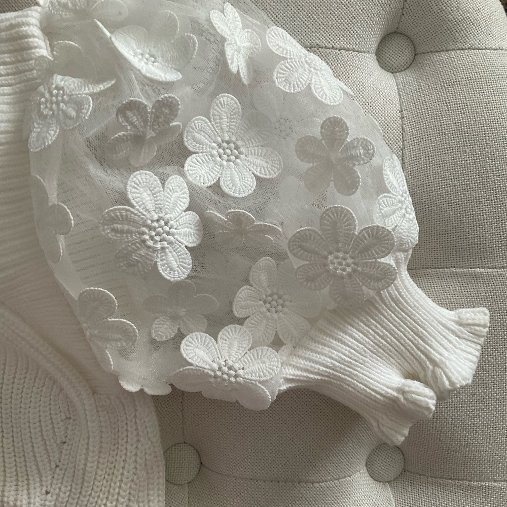 Floral Puff Sleeve Top - Picture 5 of 7